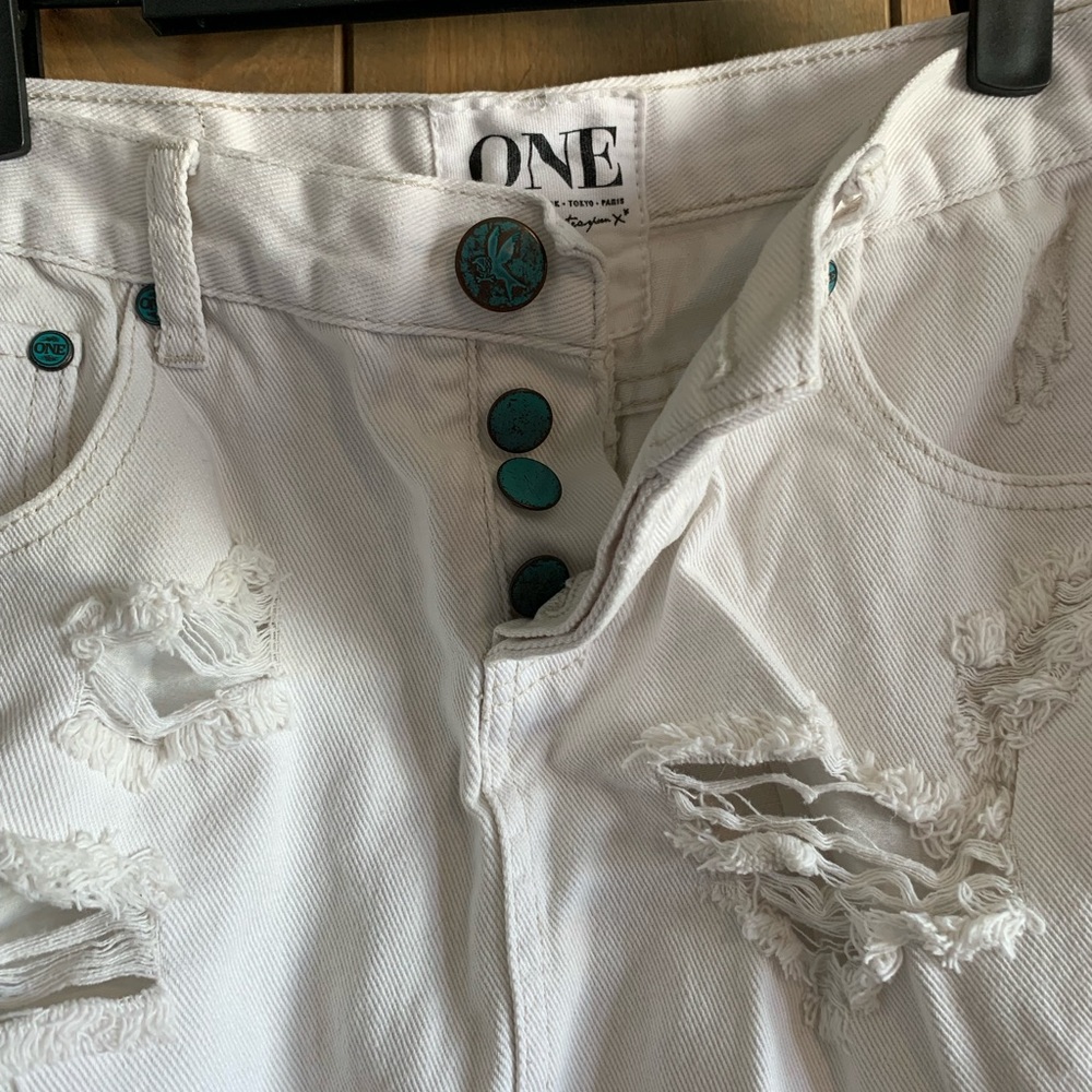 One teaspoon white skirt - Picture 6 of 11